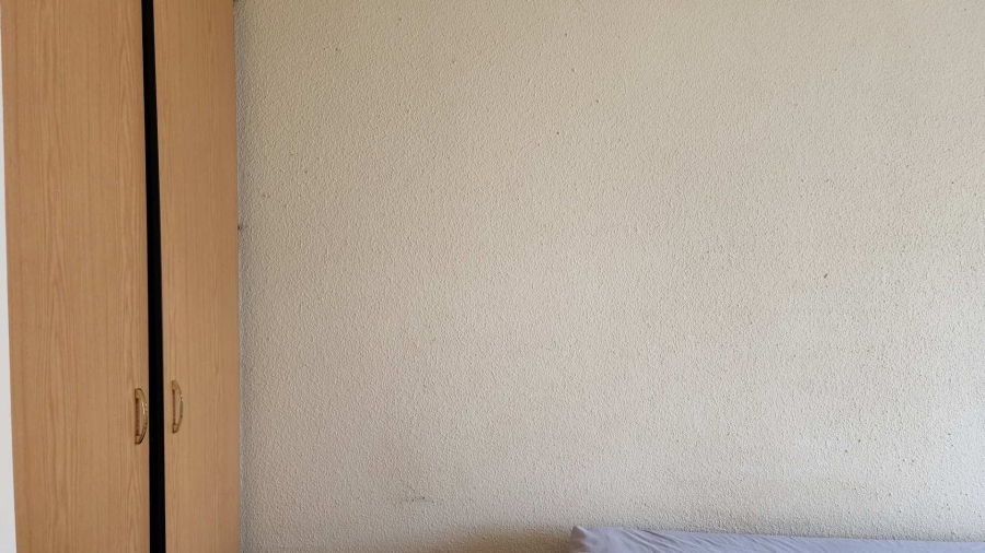 To Let 1 Bedroom Property for Rent in Geelhoutpark North West